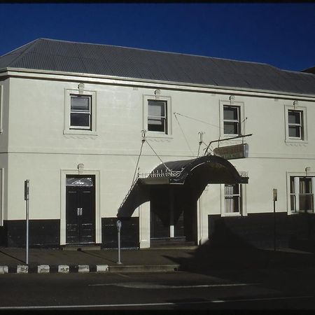 Okeefes Hotel Backpackers Launceston Exterior foto